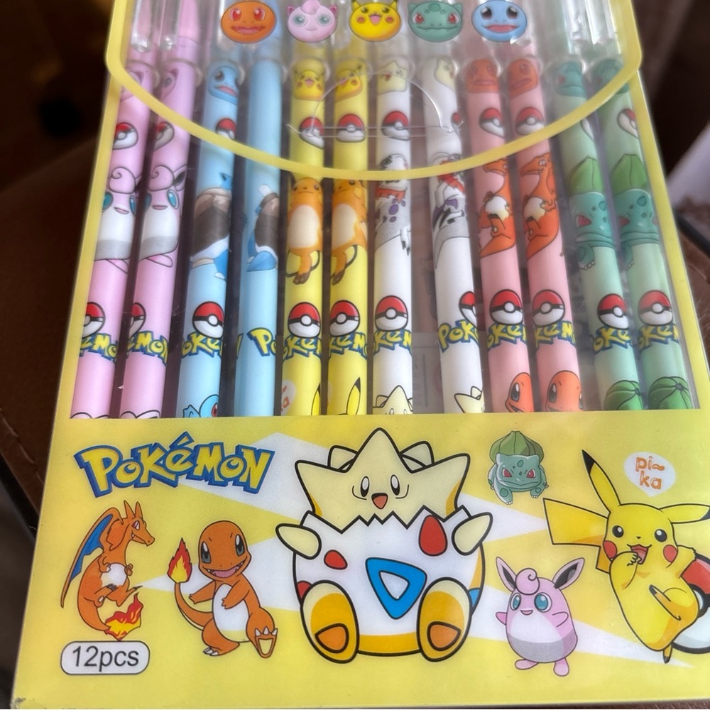 Pokemon Evolution Picachu Raichu Charmander Gel Pens Set Of 12 Gel Pens NEW